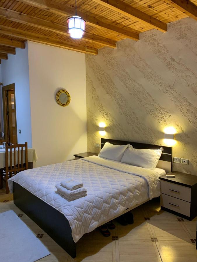 מלון Vlorë Vila Rias מראה חיצוני תמונה